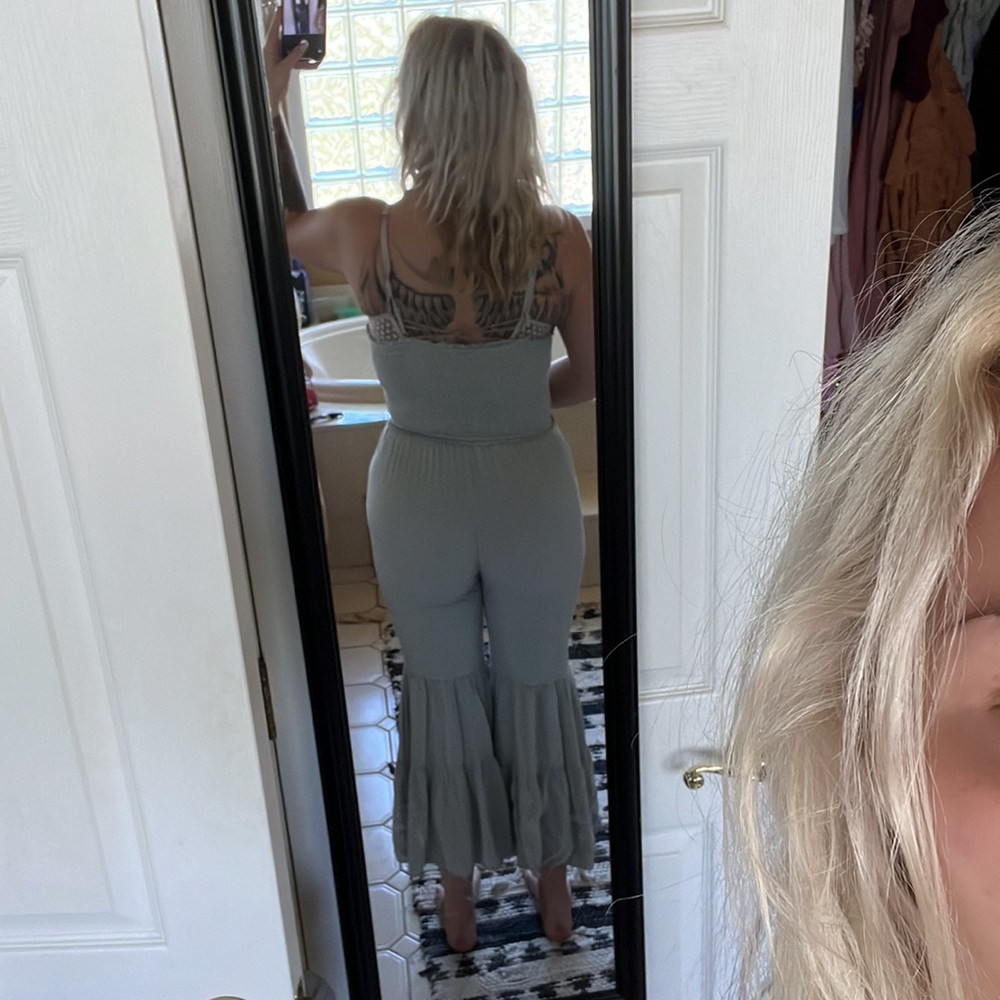 Sage Jumpsuit - Size M - Picture 3 of 6